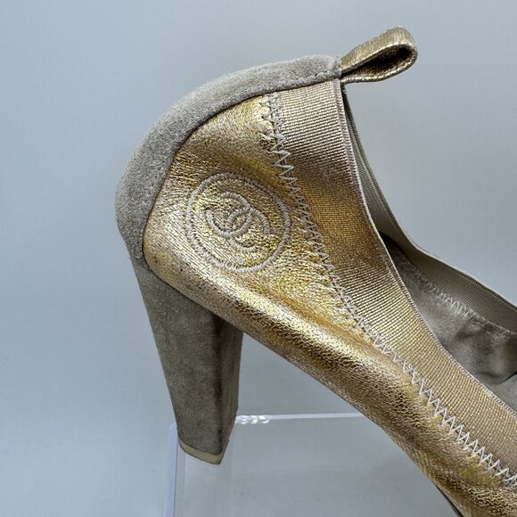 Chanel Scrunch Pumps Suede Cap Toe Leather Rubber Sole Slip-On Gold/Grey 41.5 - Picture 7 of 16